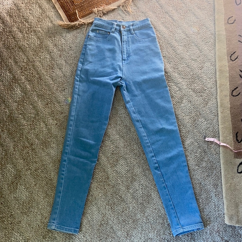 Vintage High Waisted Jeans